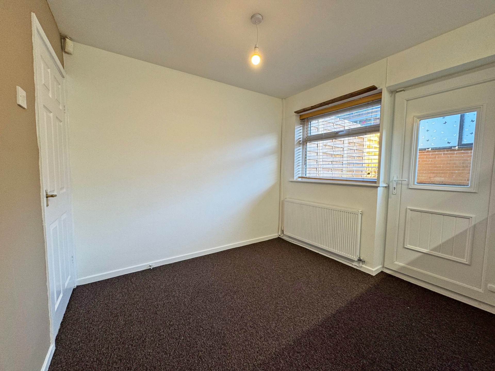 Dryclough Walk, Royton, Image 11