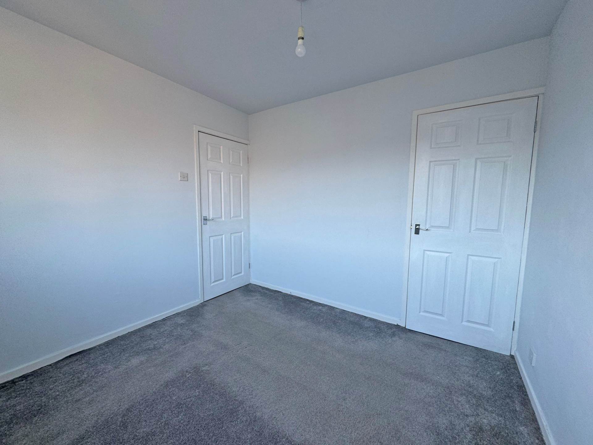 Dryclough Walk, Royton, Image 16