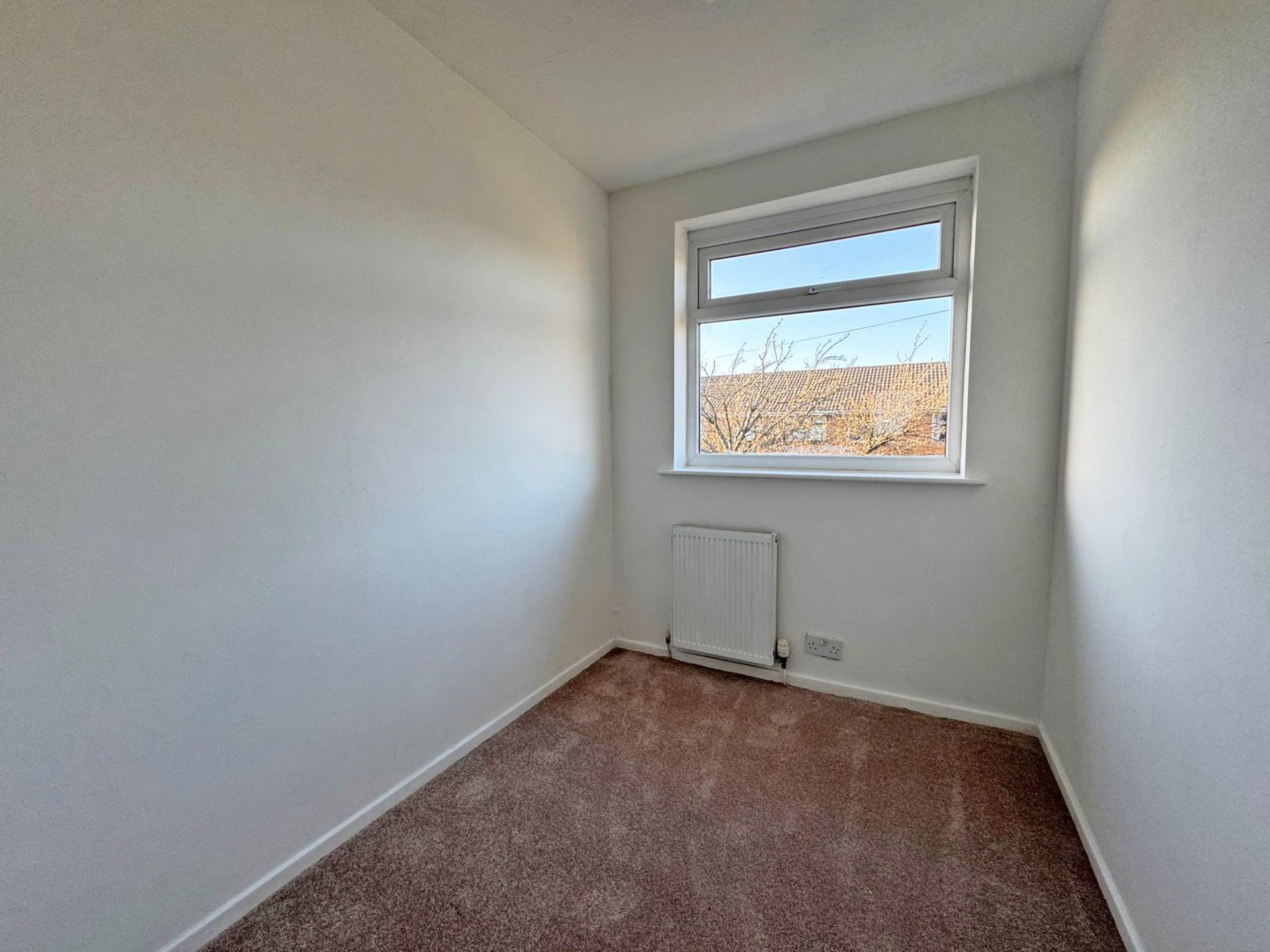 Dryclough Walk, Royton, Image 17