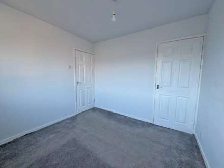 Dryclough Walk, Royton, Image 16