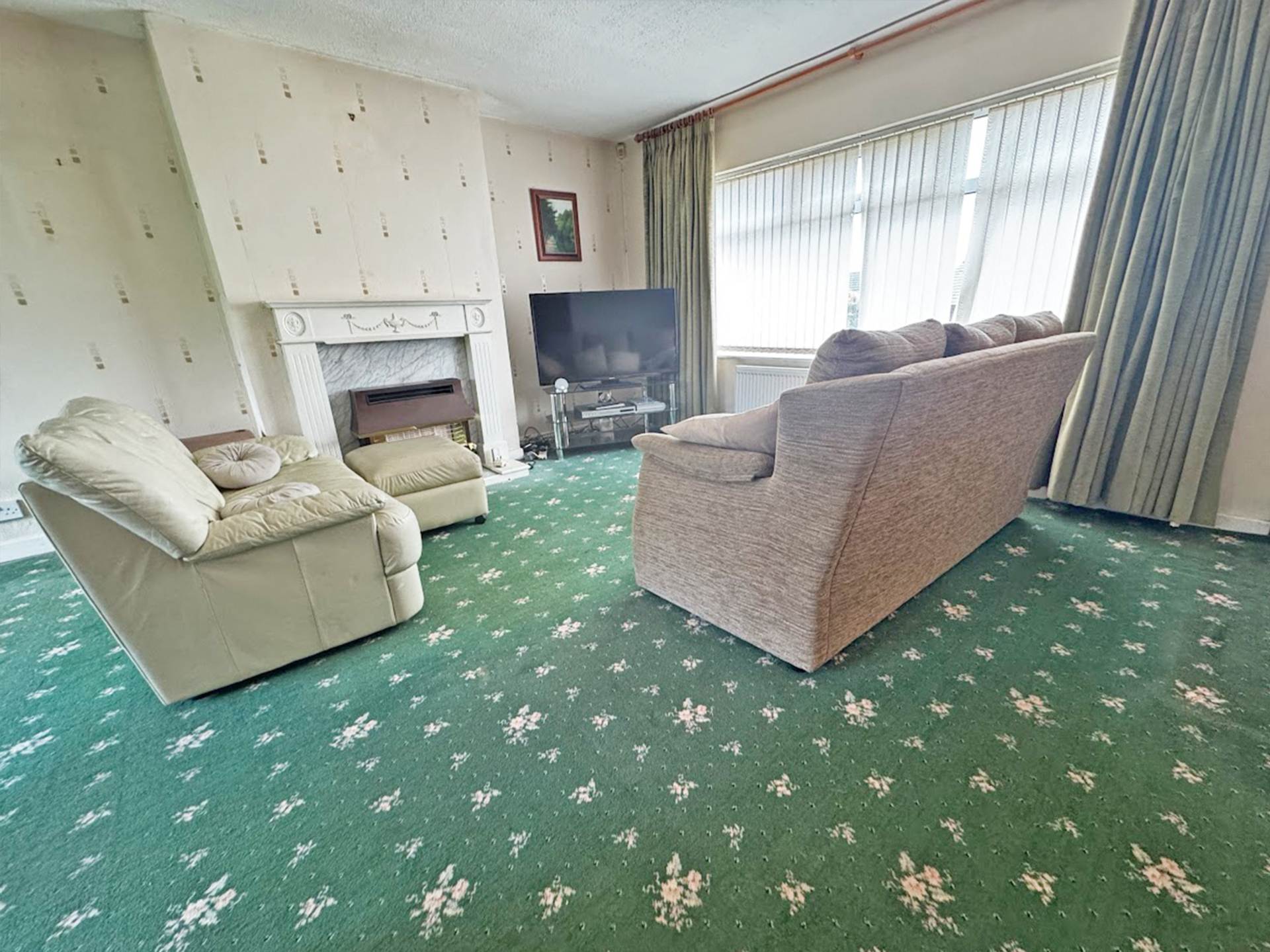 Dorset Avenue, Shaw, Oldham, Image 2
