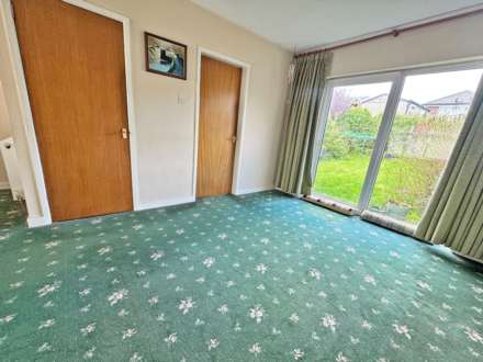 Dorset Avenue, Shaw, Oldham, Image 3