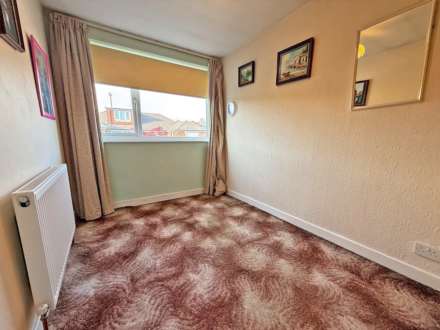 Dorset Avenue, Shaw, Oldham, Image 8