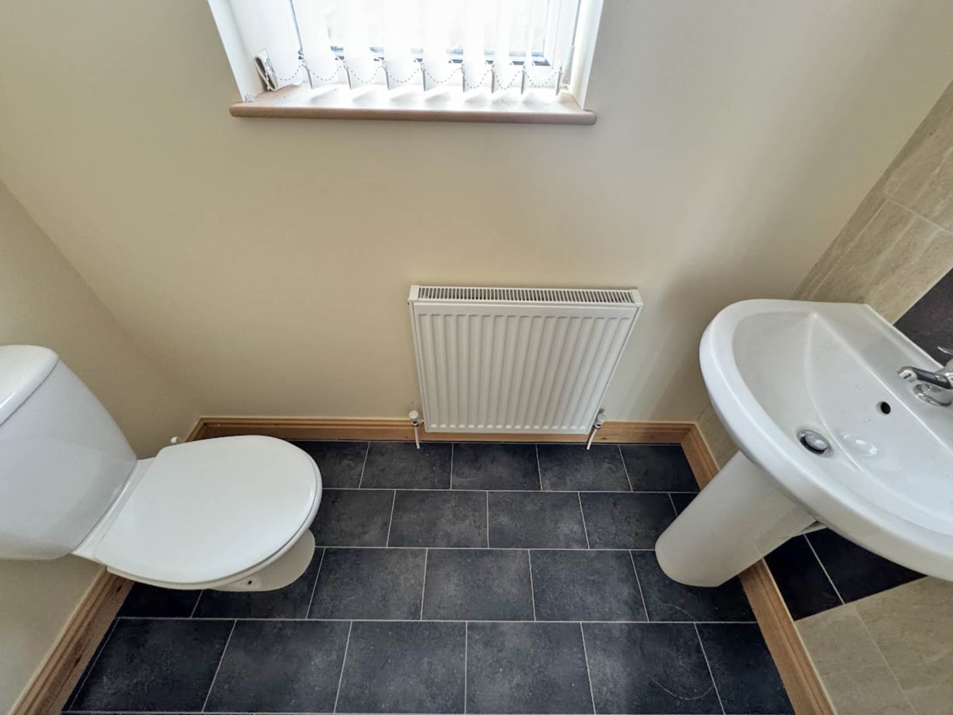 Moor Street, Shaw, Image 11