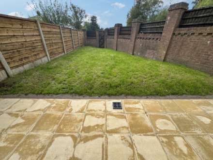 Moor Street, Shaw, Image 17