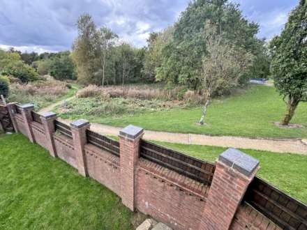 Moor Street, Shaw, Image 20