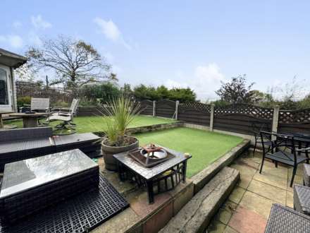 Scarr Lane, Shaw, Image 2