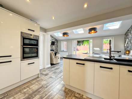 Cavendish Way, Royton, Image 5