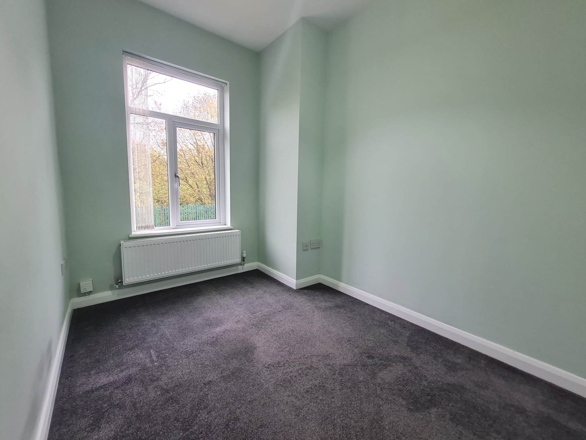 Beal Lane, Shaw, Image 11