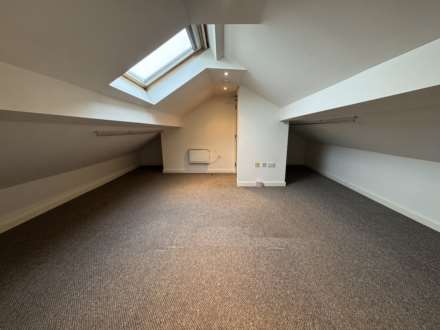 Huddersfield Road, Newhey, Image 1