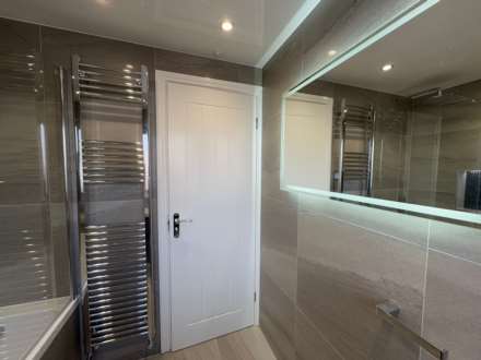 Denbigh Drive, Shaw, Image 8