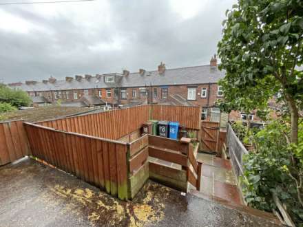 Oaklands Road, Royton, Image 14