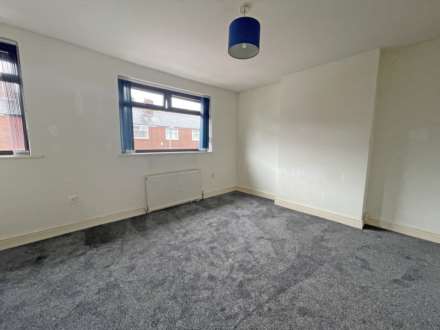 Oaklands Road, Royton, Image 8