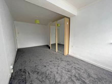 Oaklands Road, Royton, Image 9