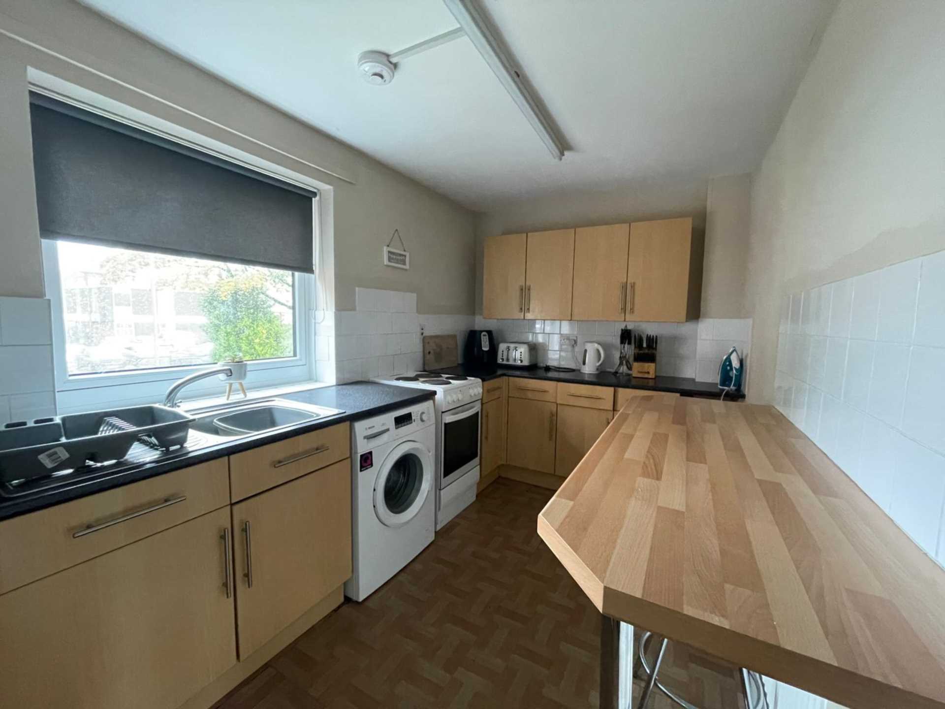 Durden Mews, Shaw, Image 2