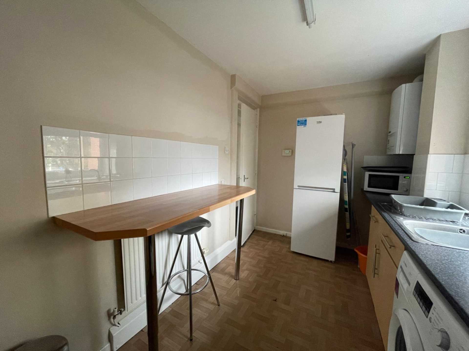 Durden Mews, Shaw, Image 3