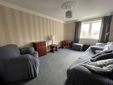 Durden Mews, Shaw, Image 4