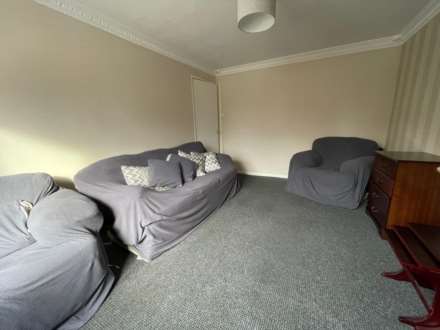 Durden Mews, Shaw, Image 5