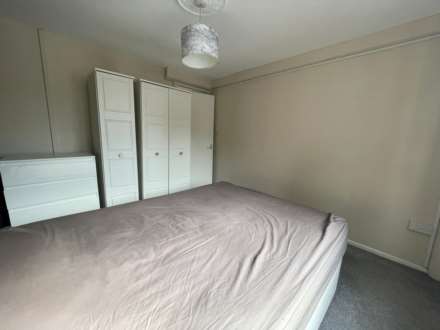 Durden Mews, Shaw, Image 7