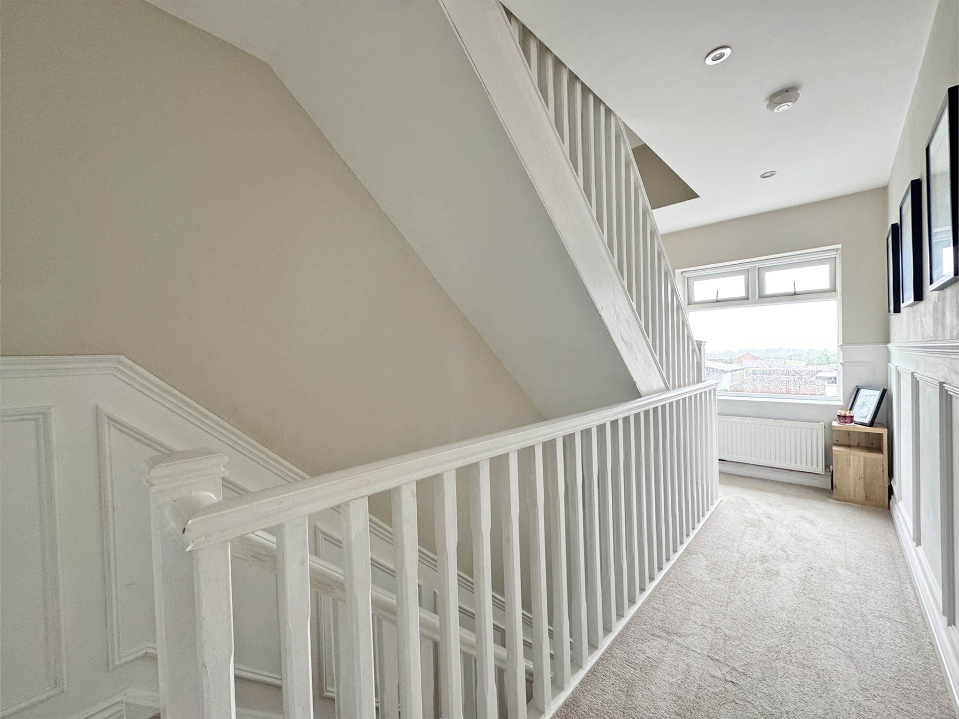 Thornham Old Road, Royton, Image 23