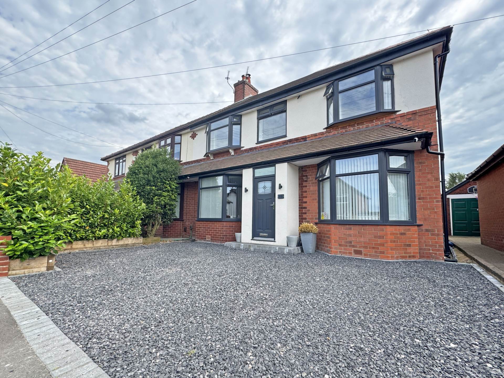 Thornham Old Road, Royton, Image 31