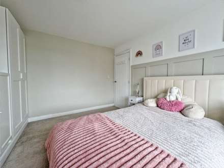 Thornham Old Road, Royton, Image 21