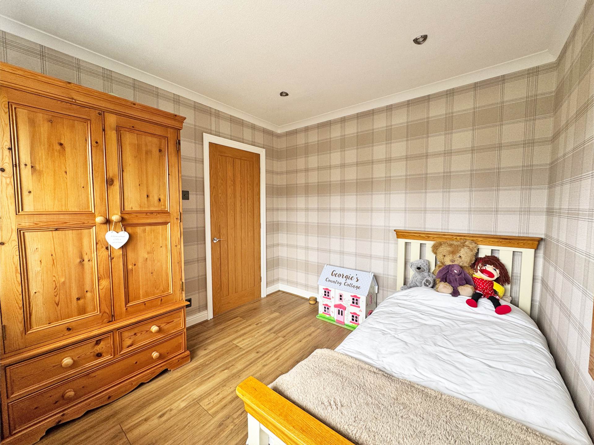 Bleasdale Street, Royton, Image 15