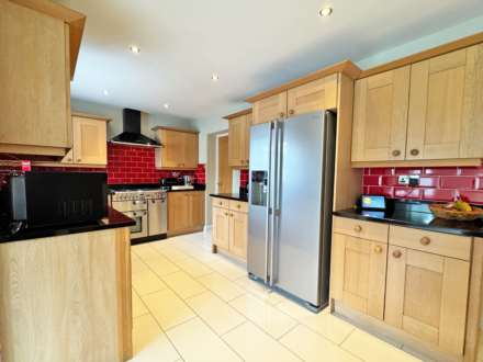 Bleasdale Street, Royton, Image 6