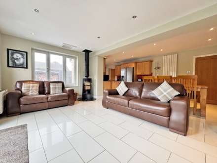 Bleasdale Street, Royton, Image 7