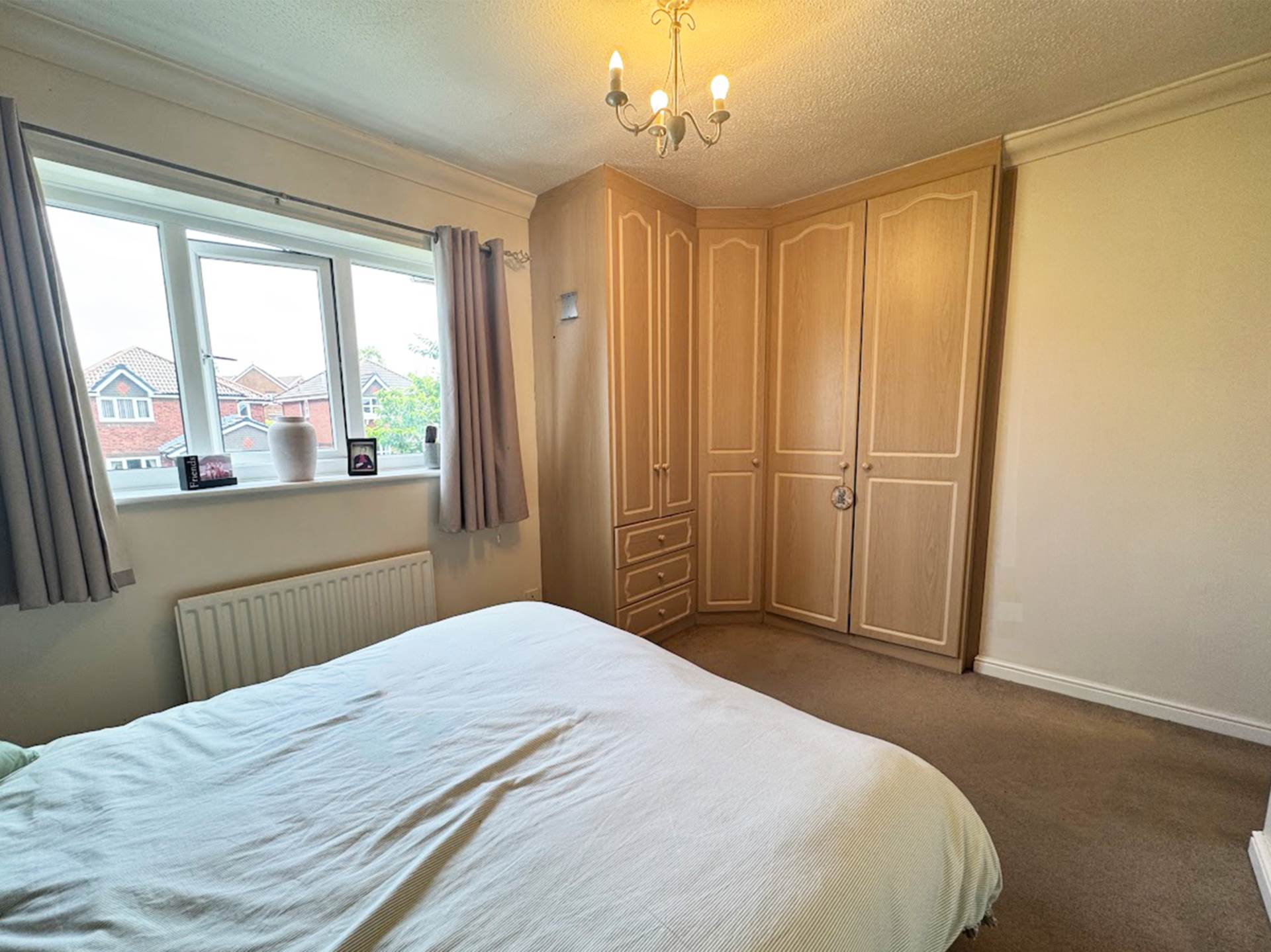 Higham Close, Royton, Image 9