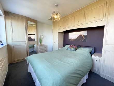 Causewood Close, Moorside, Image 5