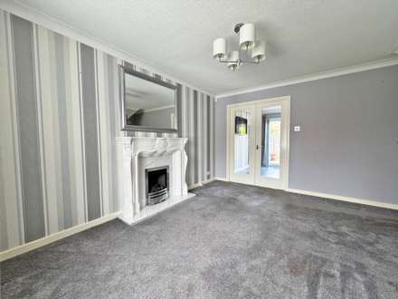 Bellingham Close, Oldham, Image 14