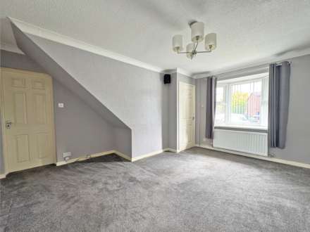 Bellingham Close, Oldham, Image 15