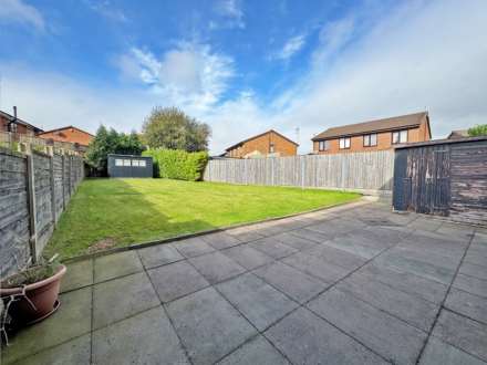 Bellingham Close, Oldham, Image 18