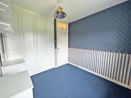 Bellingham Close, Oldham, Image 6