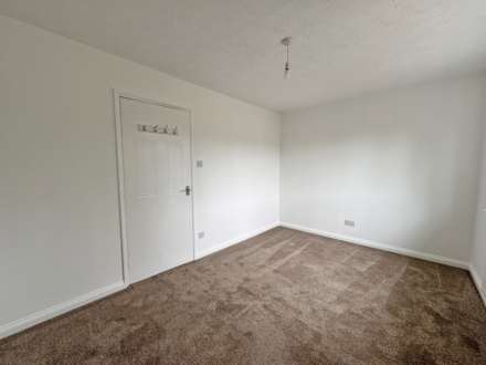 Canisp Close, Chadderton, Image 10