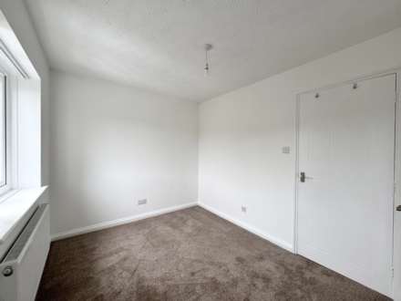 Canisp Close, Chadderton, Image 12