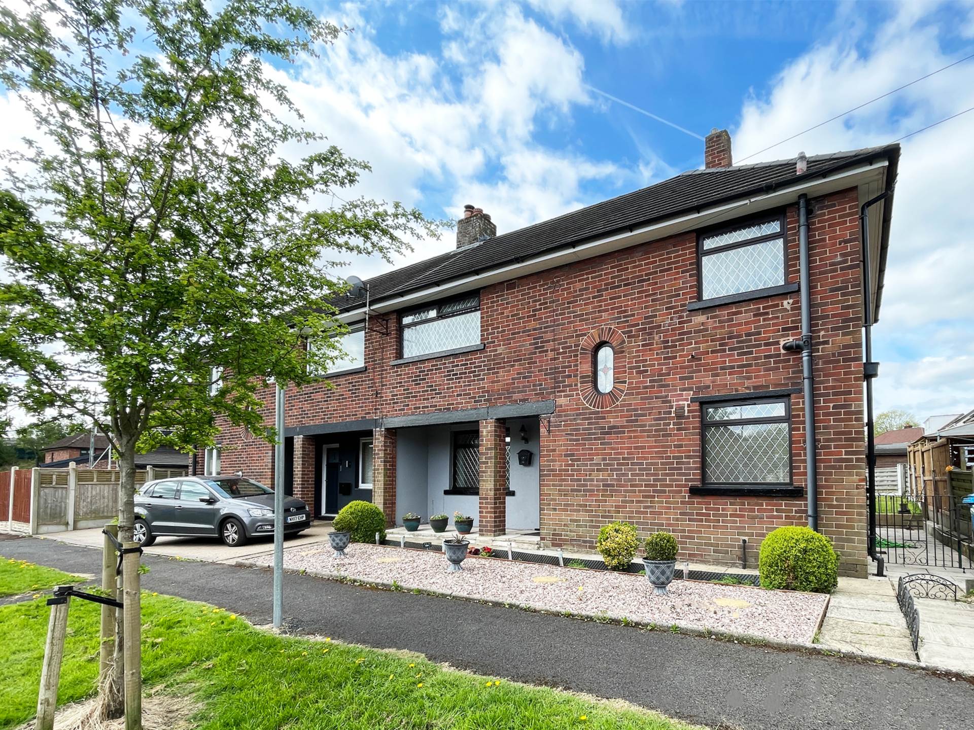 Avon Road, Shaw, Oldham, Image 1