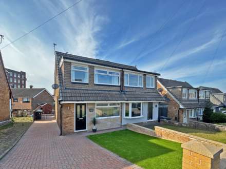 Helston Drive, Royton