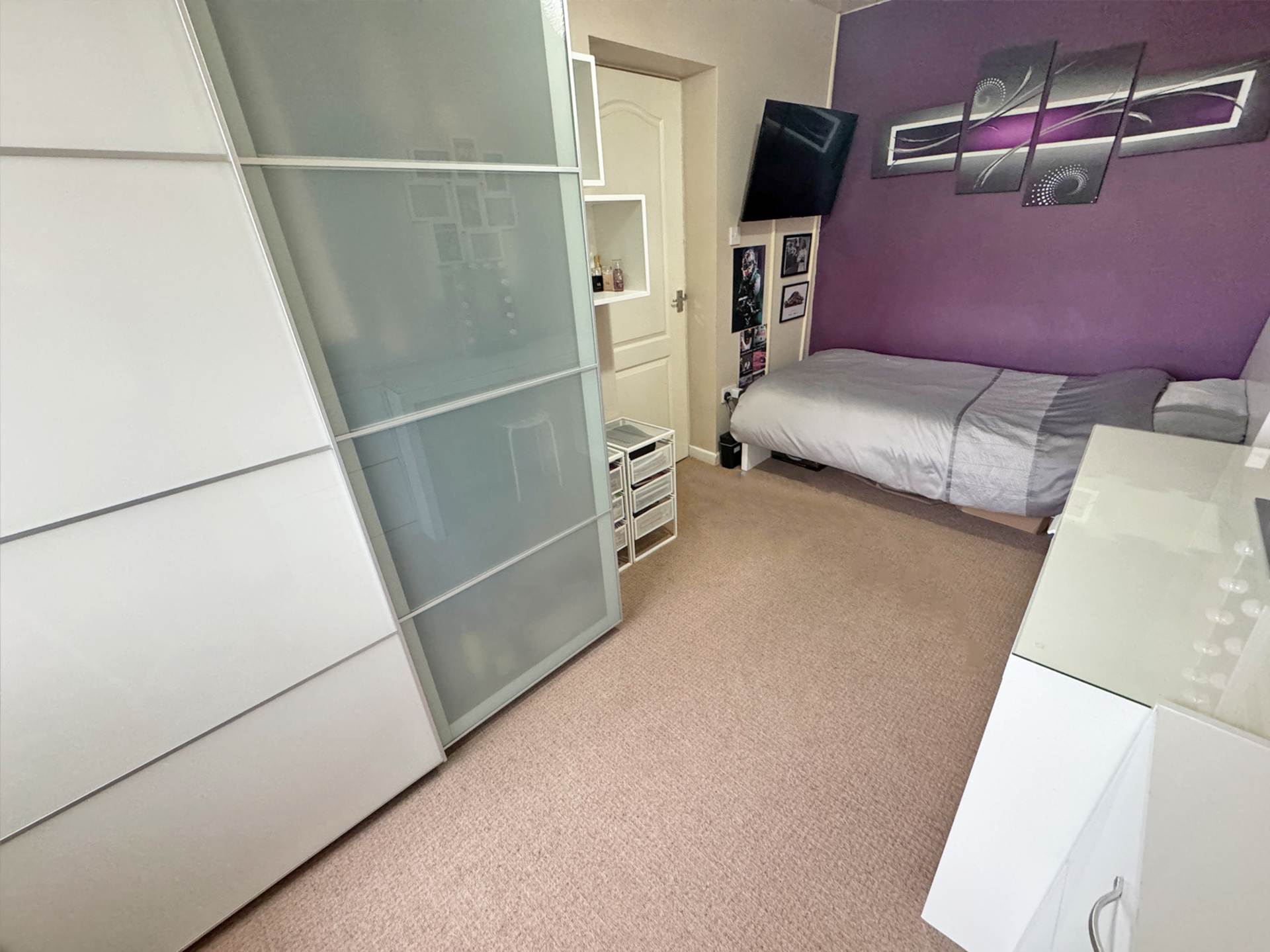 Rakewood Drive, Oldham, Image 18