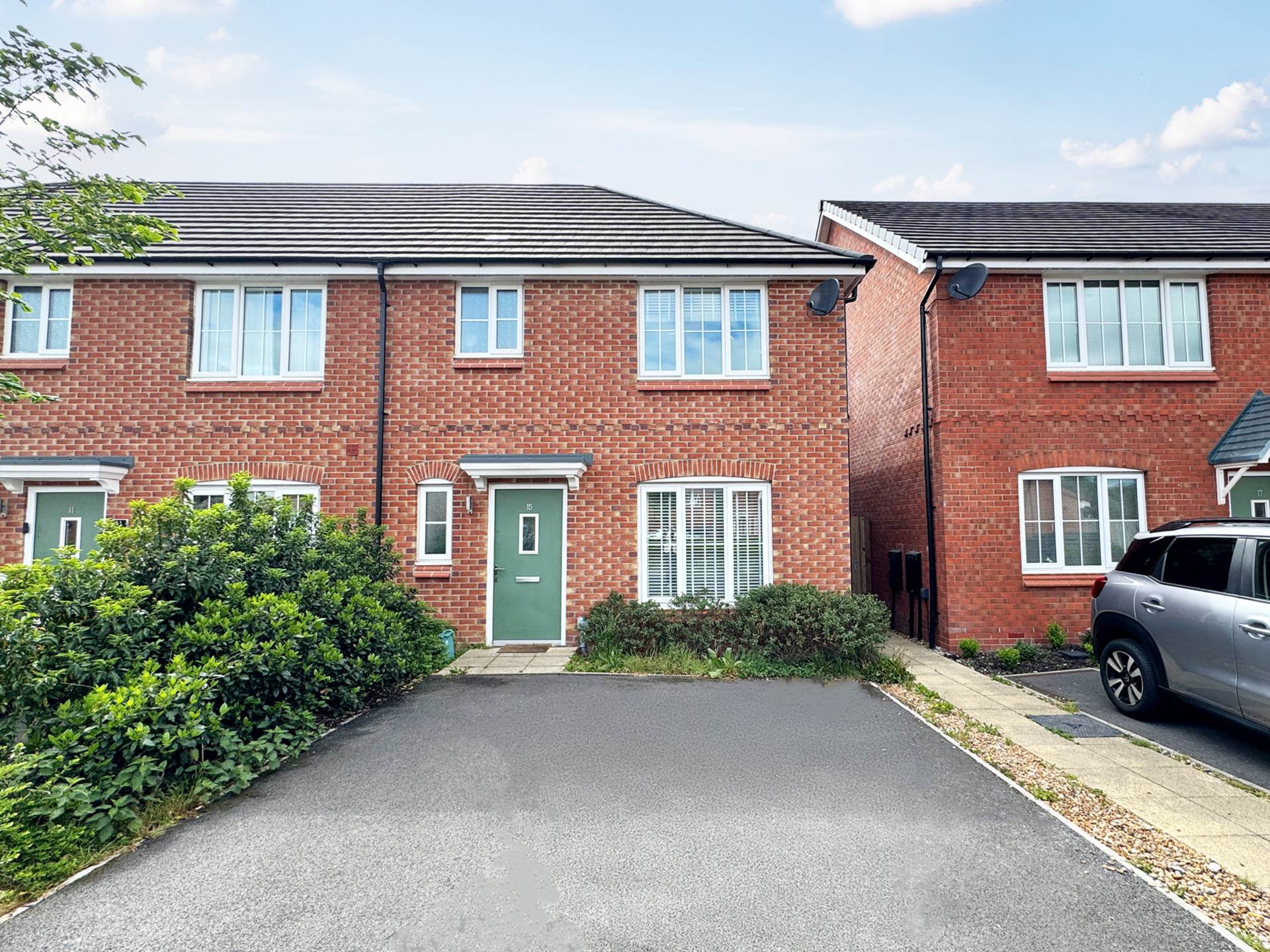 Long Meadow Avenue, Oldham, Image 1