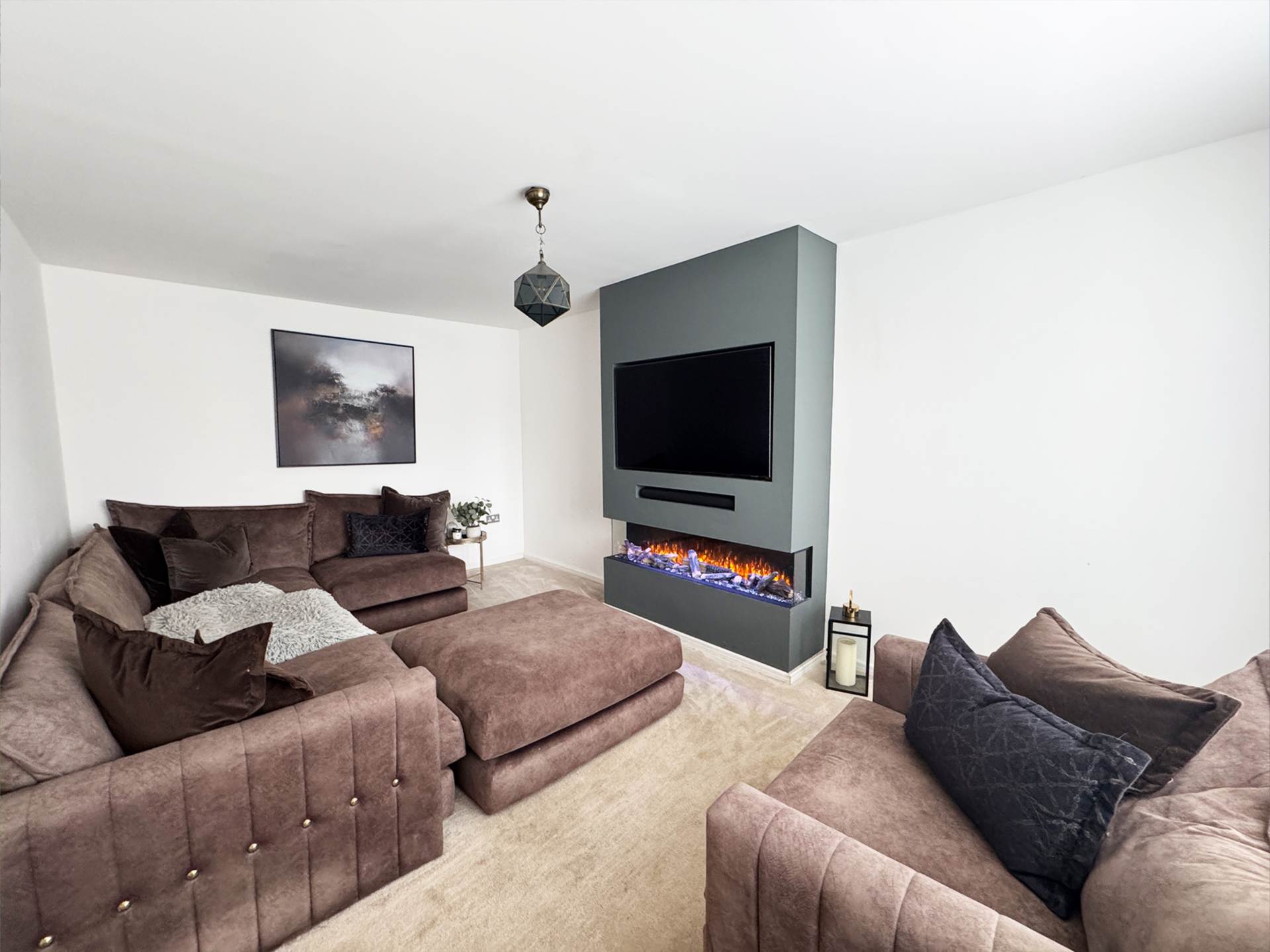 Long Meadow Avenue, Oldham, Image 2