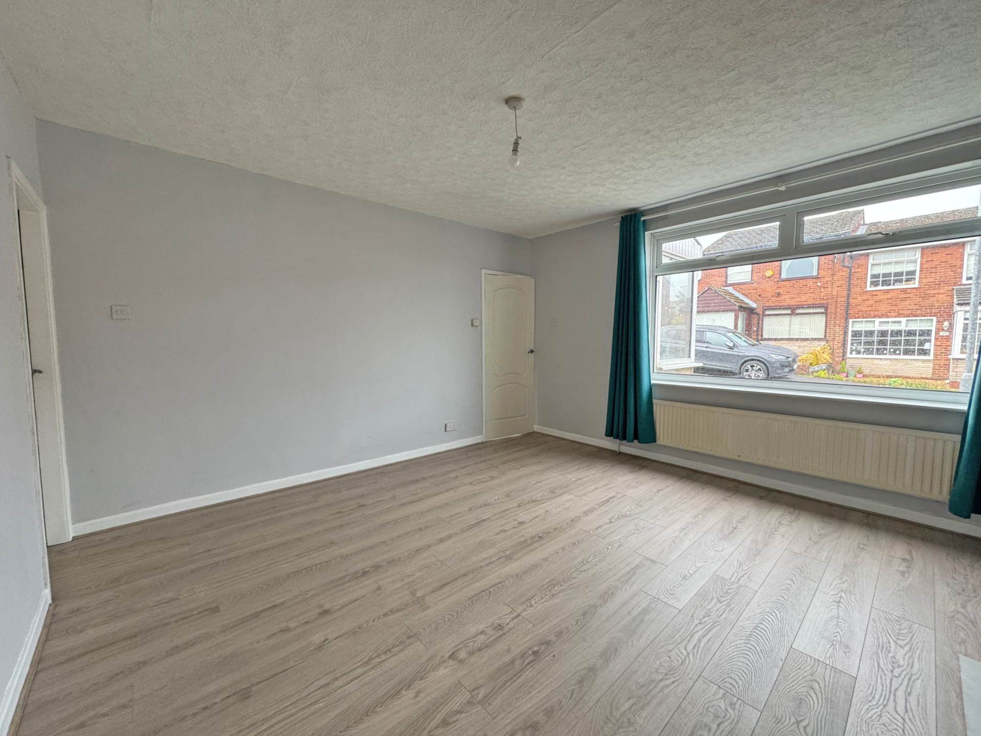 Sunfield Avenue, Moorside, Image 5