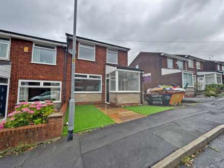 Sunfield Avenue, Moorside, Image 1