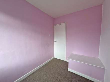 Sunfield Avenue, Moorside, Image 13