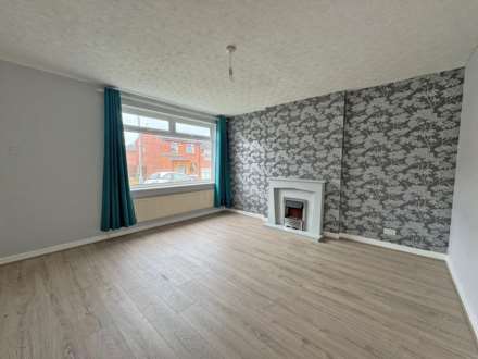 Sunfield Avenue, Moorside, Image 4