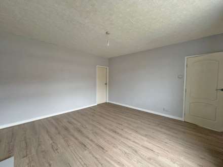 Sunfield Avenue, Moorside, Image 6