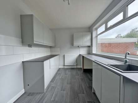 Sunfield Avenue, Moorside, Image 7