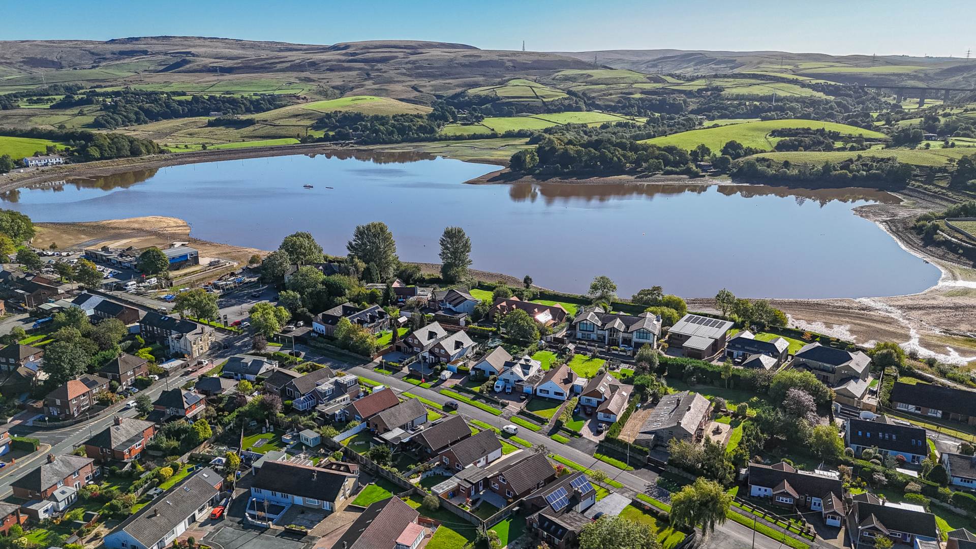 Milbury Drive, Littleborough, Image 25