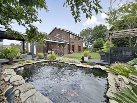 Harden Hills, Shaw, Oldham, Image 33